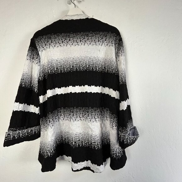 Pure Essence Womens Crinkle Textured Striped Button-Front Swing Jacket Black - Picture 2 of 7